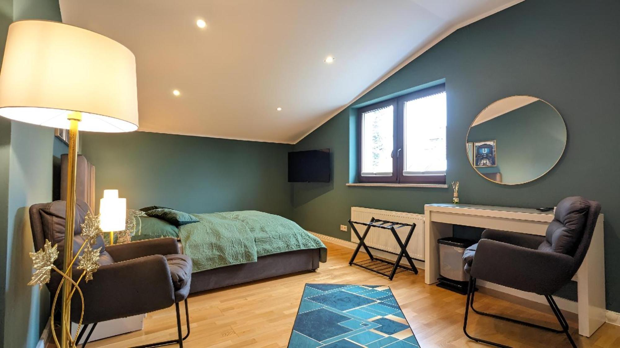3 Rooms - Zimmervermietung Naehe Flughafen Ber - Gratis Wlan, Parken & Netflix ベルリン エクステリア 写真